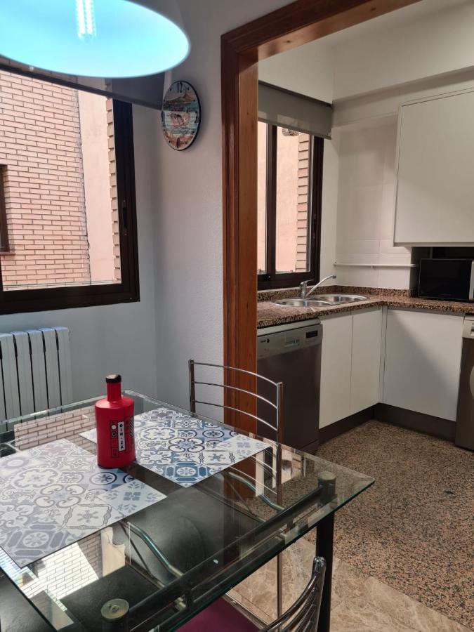 شقة Dos Torres Atico Duplex - Centrico Con Vistas A La Ciudad سرقسطة المظهر الخارجي الصورة